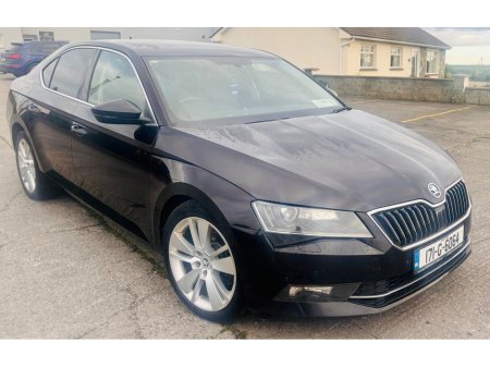 2017 Skoda Superb  €11,995