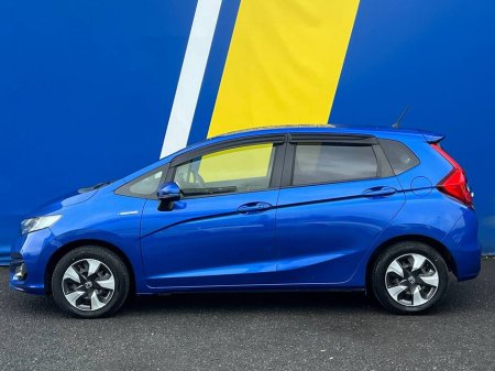 2018 Honda Fit L-PACKAGE 1.5 HYBRID // SERVICE HISTORY // HALF LEATHER INTERIOR // REVERSE CAMERA €12,900