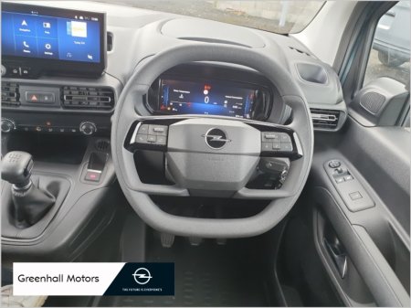 2026 Opel Combo L2H1 Sportive €25,700 thumbnail