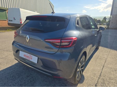 2021 Renault Clio ICONIC TCE 100 MY19 5DR €14,850