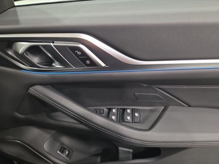 2026 BMW i4 i4 edrive 35 Msport thumbnail