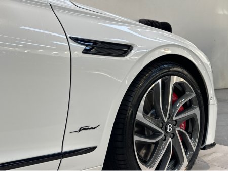 2025 Bentley Flying Spur 4.0 V8 SPEED FIRST EDITION MULLINER N €349,950 thumbnail