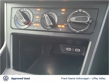 2022 Volkswagen Taigo R-LINE AUTO 1.0 TSI 110HP €25,995 thumbnail