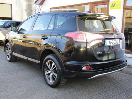 2016 Toyota Rav4 RAV4 2.0d-4d Luna 4DR €15,950 thumbnail