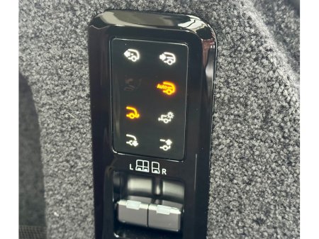 2025 Land Rover Range Rover ++SOLD++ ++V HIGH SPEC++ 3.0 P460E HSE Panoramic Sunroof thumbnail