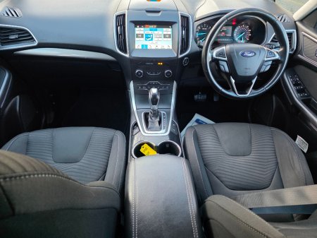 2017 Ford S-Max 2.0 TDCI Zetec 150PS 5DR Auto €14,950 thumbnail