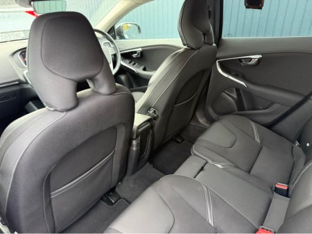 2019 Volvo V40 MOMENTUM - D4 2.0L DIESEL - AUTO - 12M WARRANTY - CAR: 1616 thumbnail