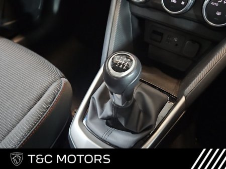 2023 Mazda Mazda2 HOMURA - Rear Parking Camera & Sensors, Apple Carplay & Android Auto, A/C, Auto Lights & Wipers, Cruise Control €17,995 thumbnail