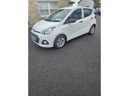 2014 Hyundai i10 10  CLASSIC 5DR - LOW MILEAGE - SERVICE HISTORY - 2 KEYS €5,950