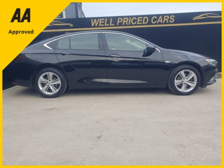 2017 Vauxhall Insignia 1.6 TD ECOTEC TECH LI LINE NAV S/S 5DR €8,500