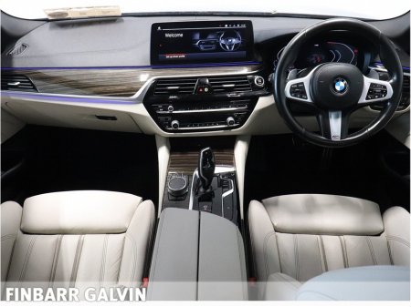 2021 BMW 5 Series 520d M Sport (MHT) €36,950