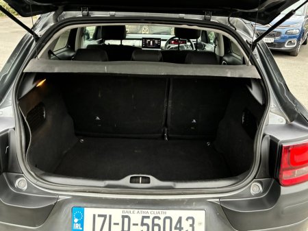 2017 Citroen C4 Cactus 1.2 PURETECH 820 FL FLAIR ETG S/ €10,950 thumbnail