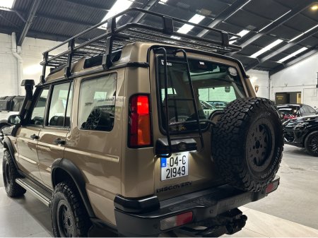2004 Land Rover Discovery D2 TD5 HSE AUTO 7 SEATER €24,950 thumbnail