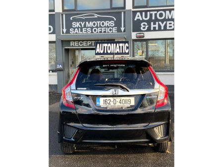 2016 Honda Fit  €11,400 thumbnail