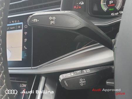 2024 Audi Q7 Competition 60TFSi E 490BHP*Super Leather SEATS* €88,800 thumbnail