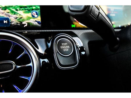 2025 Mercedes-Benz A Class A250e AMG Premium Saloon thumbnail