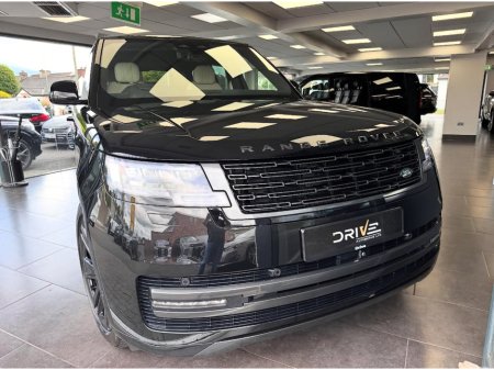 2025 Land Rover Range Rover 3.0 P460E Autobiography €149,900