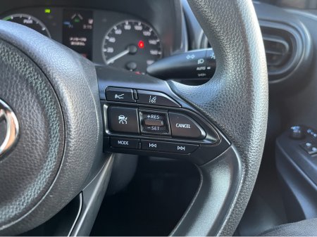 2021 Toyota Yaris X HYBRID AUTOMATIC 1.5 PETROL //KEYLESS ENTRY//REVERSE CAMERA//ADAPTIVE CRUISE CONTROL// €16,950 thumbnail