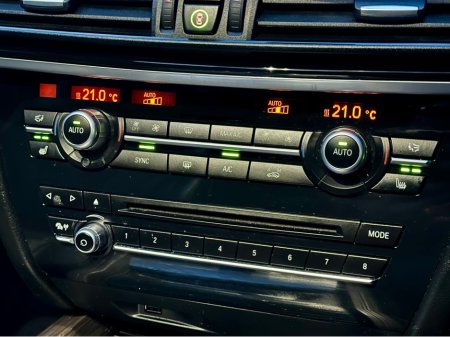 2017 BMW X5 7 SEAT XDRIVE MSPORT SUNROOF €32,450 thumbnail