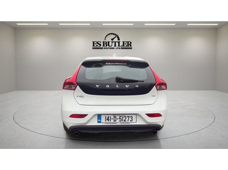 2014 Volvo V40 1.6 T2 120PS ES €11,900