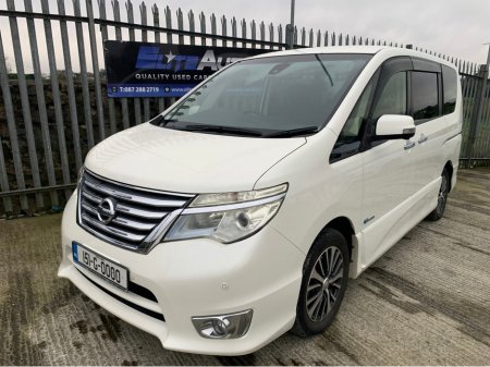 2015 Nissan Serena HIHGWAY STAR HYBRID AUTOMATIC €15,500