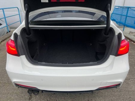 2018 BMW 3 Series 320d M-SPORT COMPETITION // FACTORY SHADOW EDITION // NEW M3 20" ALLOYS // BMW SERVICE HISTORY €25,950 thumbnail