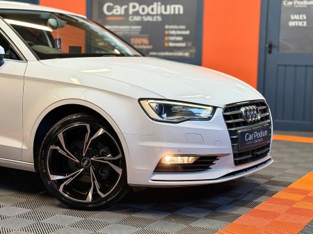 2015 Audi A3 1.4 TFSI S TRONIC SE €16,900