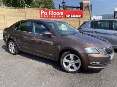 2018 Skoda Octavia ** CAMERA €14,950