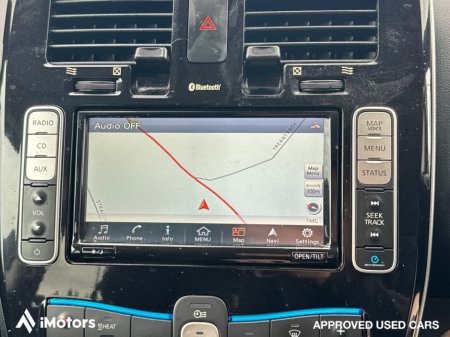 2017 Nissan Leaf Nissan Leaf 30kWh SV | Electric Hatchback | Cold Pack | Auto | White | Letterkenny €7,900 thumbnail