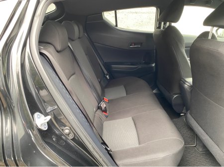 2017 Toyota C-HR 1.8 PETROL HYBRID AUTOMATIC SUV *HIGH SPEC* *NCT 01-2028* *€170 ROAD TAX* *FINANCE ARRANGED TODAY* €16,450 thumbnail