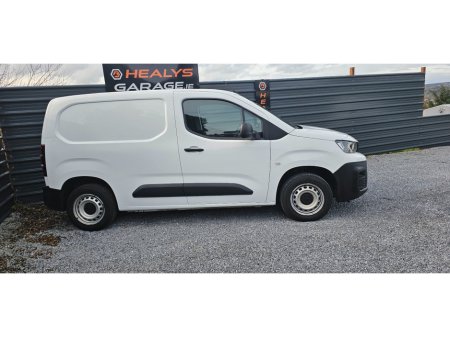 2022 Peugeot Partner ACTIVE 1.5 BLUE HDI 10 100 6.3 2DR BLACK FRIDAY SALE €14,500 thumbnail