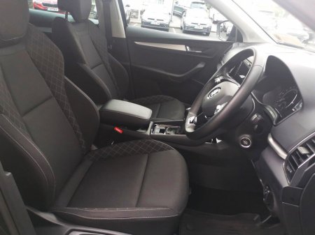 2021 Skoda Karoq Ambition 2.0TDI 115HP *PARKING SENSORS, APP CONNECT, FINANCE AVAILABLE* €26,995