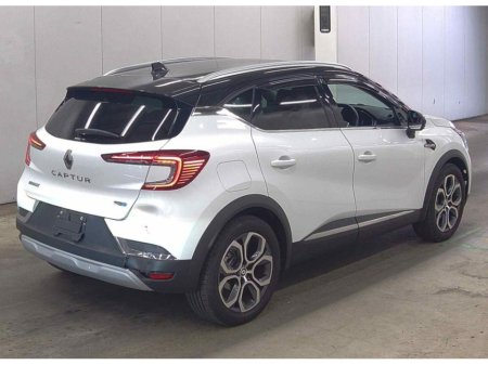2022 Renault Captur  €23,950 thumbnail