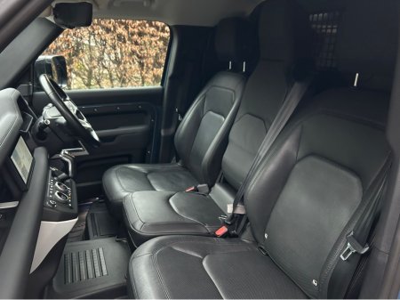 2023 Land Rover Defender 3.0D 110 SE 3 Seat Commercial €50,365 thumbnail