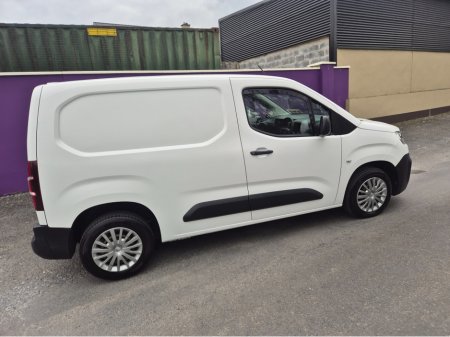 2020 Citroen Berlingo K9 LX 1.5 BLUEHDI 75 650KG M 3 €12,900