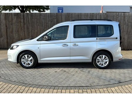 2025 Volkswagen Caddy Maxi Life CADDY Maxi LIFE TDI 122HP A7F 7 seat Automatic €47,995 thumbnail