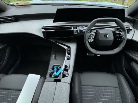 2026 Peugeot 3008 1.2 HYBRID ALLURE *€500 DUNNES VOUCHER* €90 P/W 3YRS €47,170 thumbnail