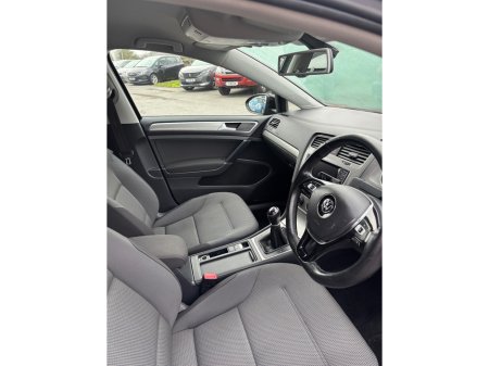 2014 Volkswagen Golf 1.6 TDI SE BLUEMOTION 105PS 5DR €8,250 thumbnail