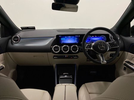 2026 Mercedes-Benz EQA EQA 250+ Progressive (7) | Mirror Package, Panoramic Sunroof, Heated Seats, Reversing Camera €57,580