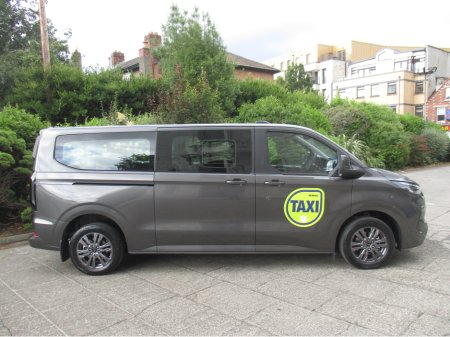 2025 Ford Tourneo WHEELCHAIR ACCESSIBLE TITANIUM LWB AUTO 2.0TD 136PS 9 SEATER €72,500