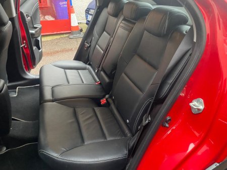 2015 Honda Civic 5DR 1.6 I-DTEC EXECUTIVE 4DR €9,995 thumbnail