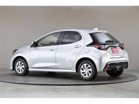 2021 Toyota Yaris 1.5 PETROL HYBRID *9"ANDROID CAR PLAYER*REVERSE CAM*PARK SENSORS* €17,880 thumbnail