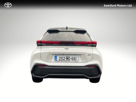 2025 Toyota C-HR C-HR HYBRID SOL €46,500