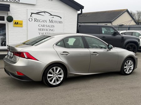 2016 Lexus IS 300 h 2.5 ADVANCE HYBRID AUTO €19,950