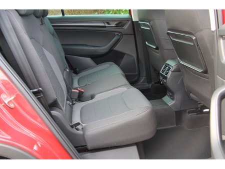 2018 Skoda Kodiaq DSG * Low KMs *Sunroof * 7 seats Huge spec €28,950 thumbnail