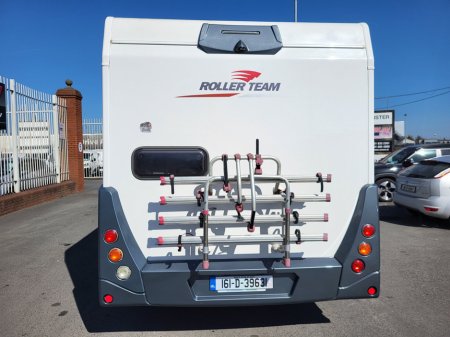 2016 Roller Team Zefiro ZEFIRO 675 3DR 6 Berth B License €57,999