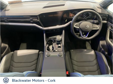 2026 Volkswagen Touareg R 3.0 TFSI PHEV 462BHP IN MATTE WITH UPGRADED 22