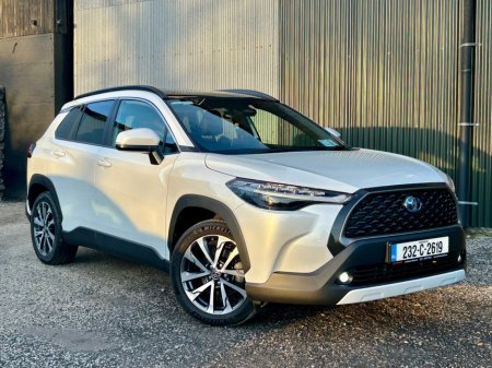 2023 Toyota Corolla CROSS SOL 2.0 4DR AUTO €38,950