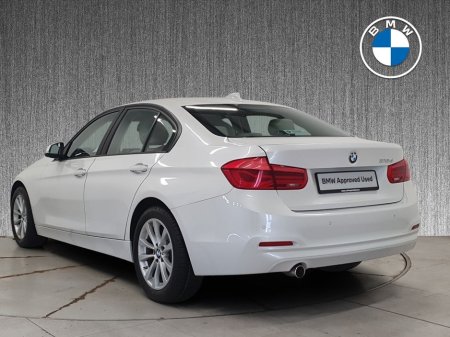 2017 BMW 3 Series 318d SE Saloon €25,995