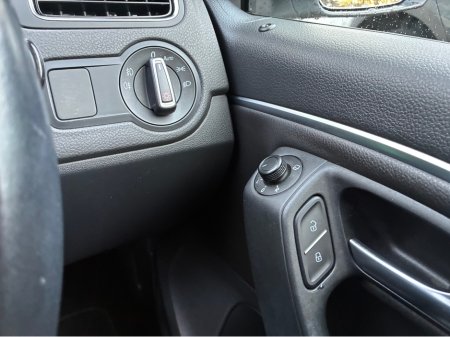 2017 Volkswagen Polo 1.2i TSI Petrol Highline Meister Automatic €14,750 thumbnail